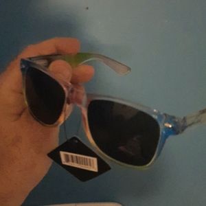 Elite Images Rainbow sunglasses.